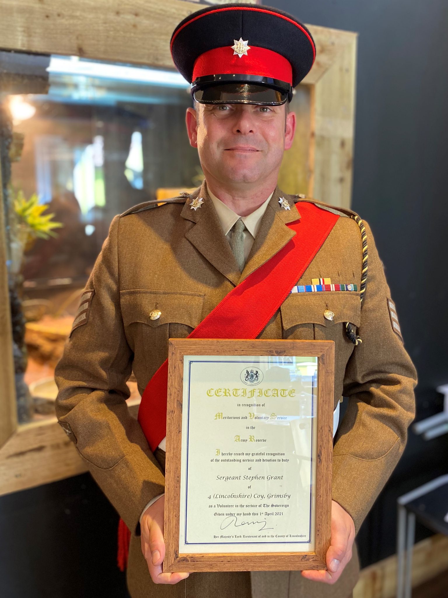 royal-anglian-reservist-presented-with-lord-lieutenant-s-certificate